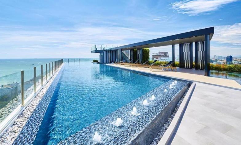 The Base Central Pattaya Quiet King-Bed With Infinity Pool & Free Netflix! Exteriör bild